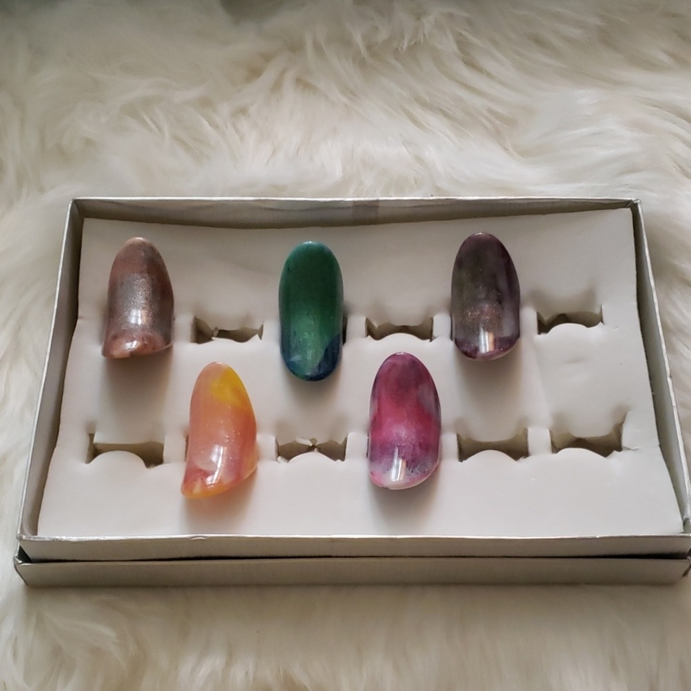 Lot 5 Costume Glitter Rings (Size 8)